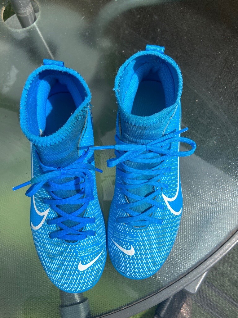 kids football boots size 1.5
